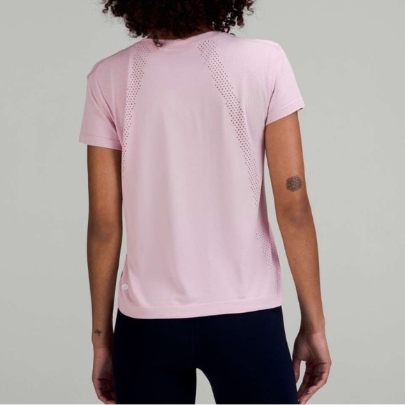 Lululemon Train to Be Short-Sleeve Shirt Pink Peony size 10 - Picture 7 of 7